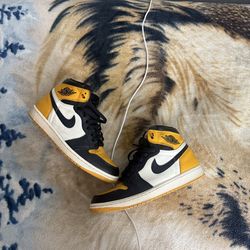 Jordan 1 high taxi