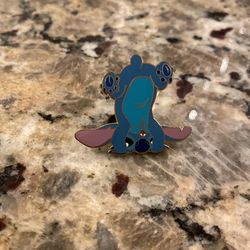 Stitch Pin