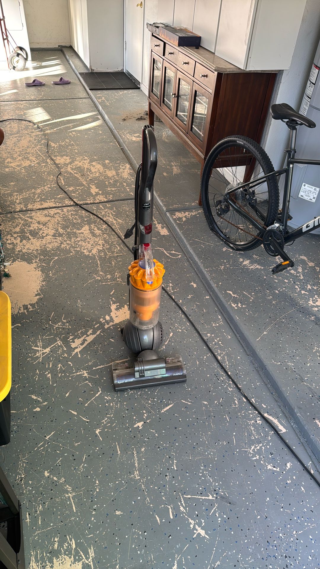 Dyson Slimball Multifloor Vacuum Cleaner