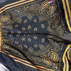 Lakers Collect and Select Shorts sz XL