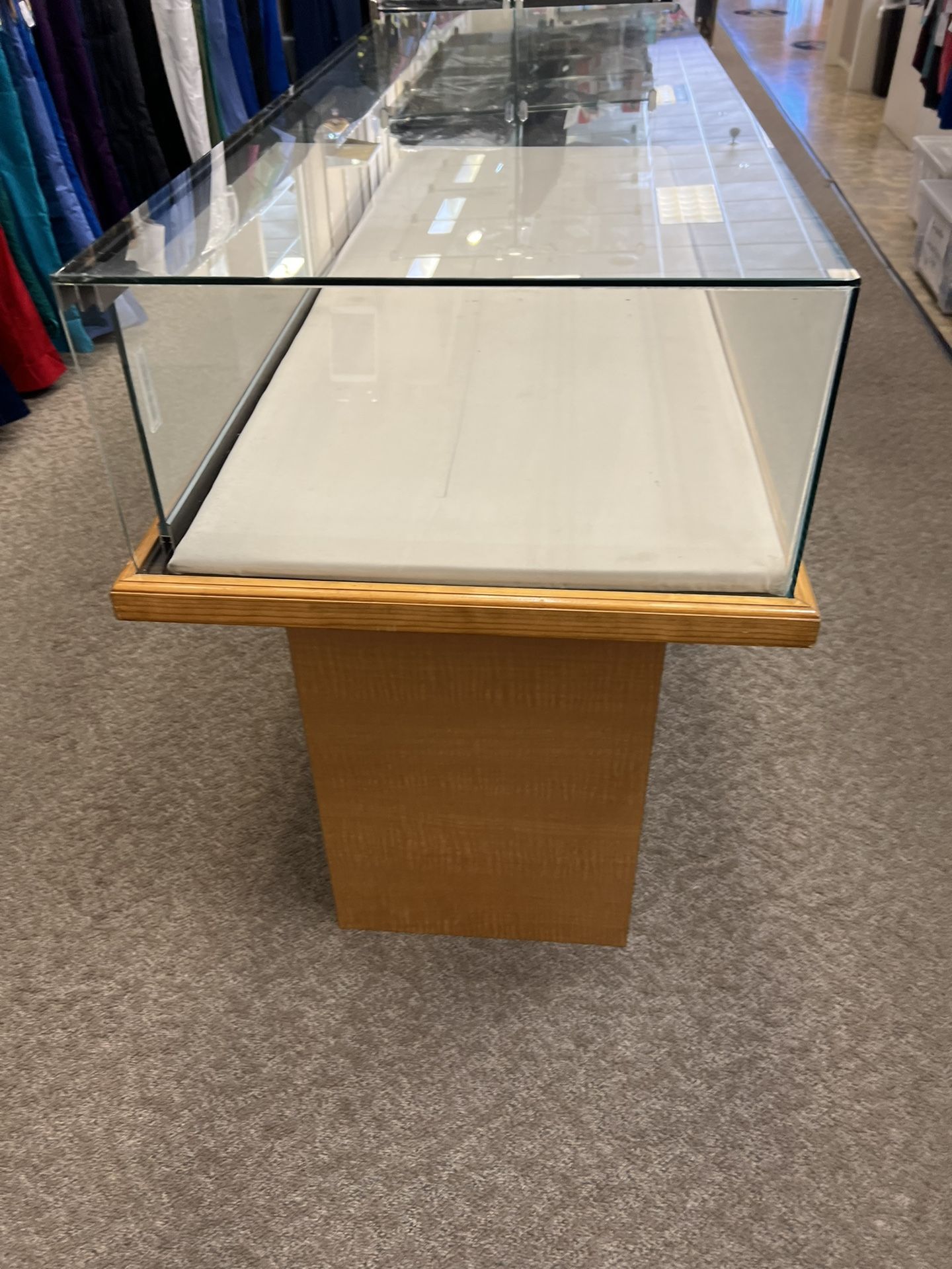 Retail Display Case for Sale in Lake Forest, CA OfferUp