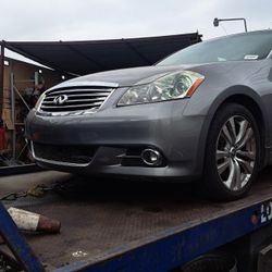 2008 Infiniti M35 For Parts