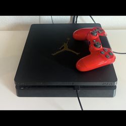 PS4 And 3 Controllers Included!! 