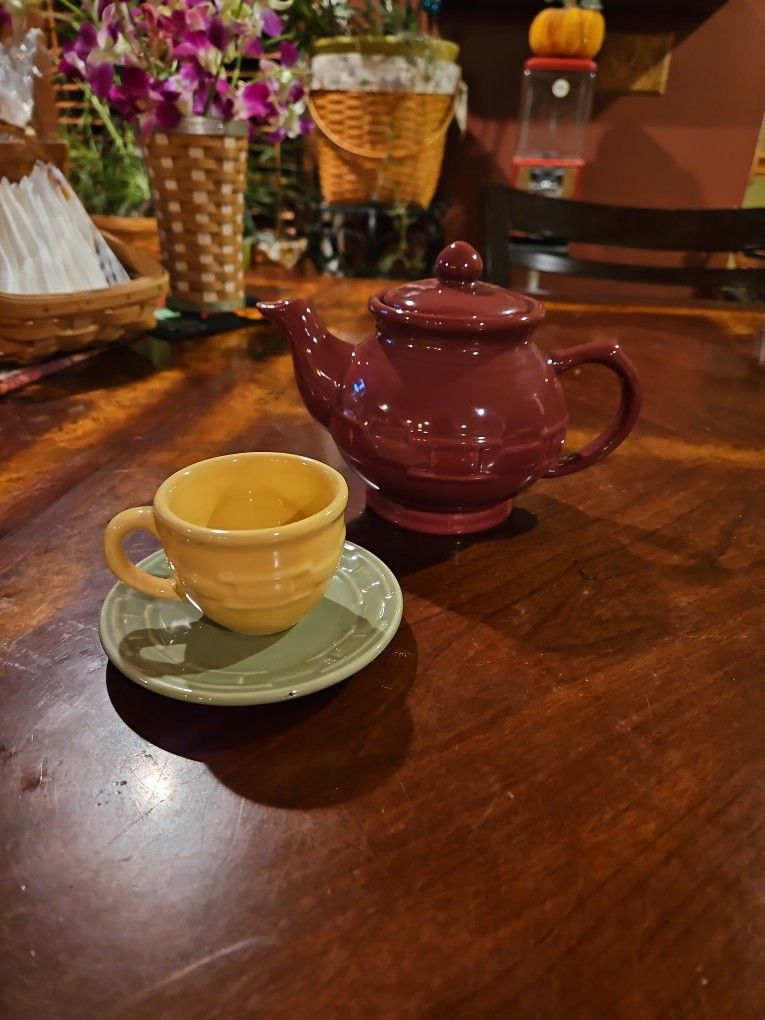 Longaberger Tea Set