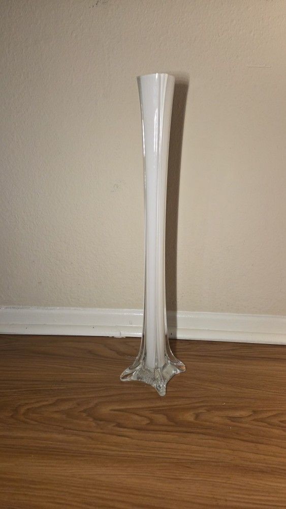 Eiffel Tower Glass Vase 19" White