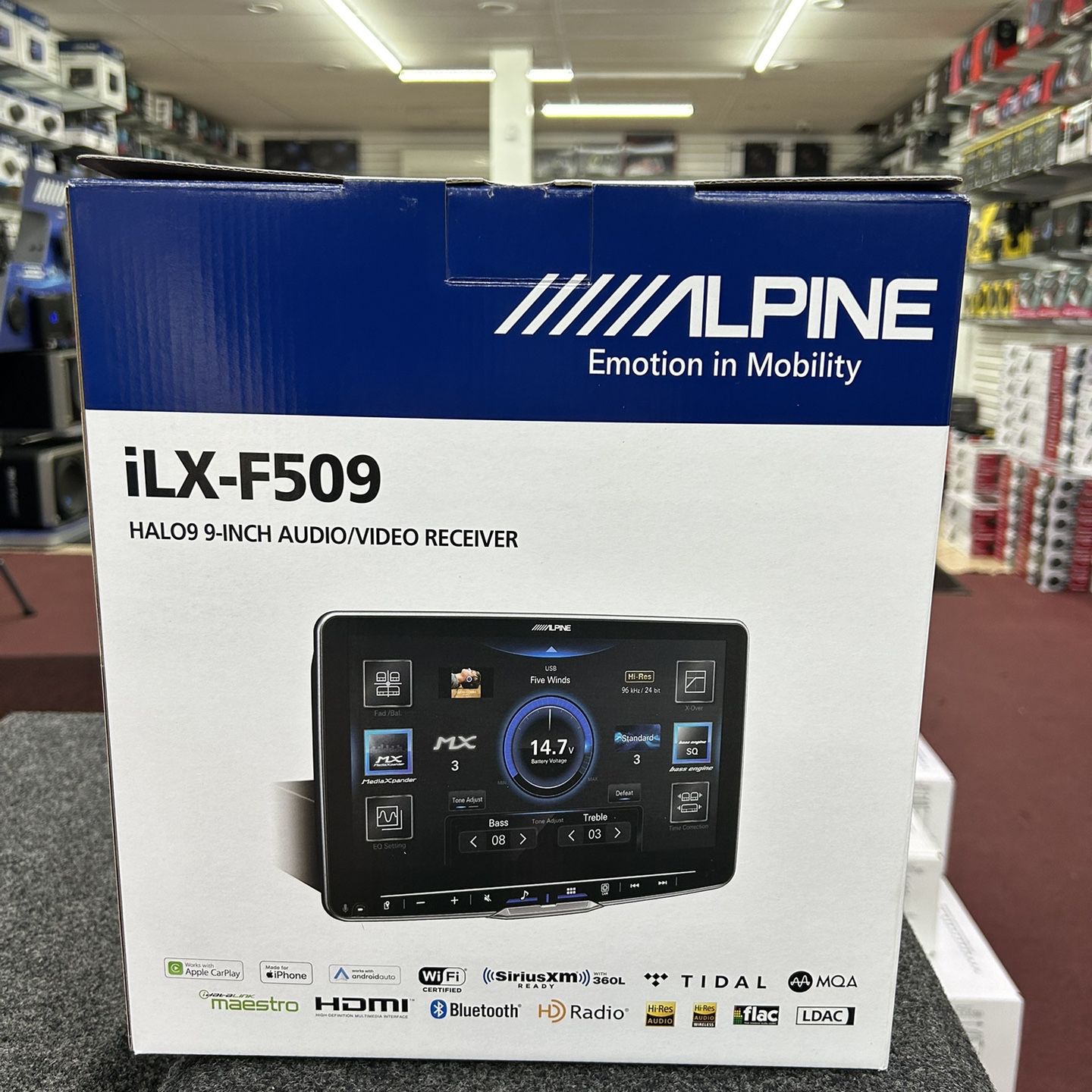 Alpine ILX-509 Wireless Apple Carplay, Android Auto Touchscreen, Stereo System