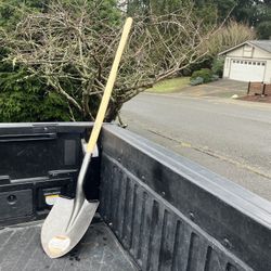 Wooden Shovel Construction Garden Lawn Yard Flowers like Brand New 