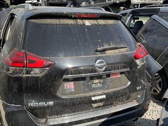 Parts for NISSAN ROGUE FWD 4D SUV 2.5L SV 2017 - Stock #14299