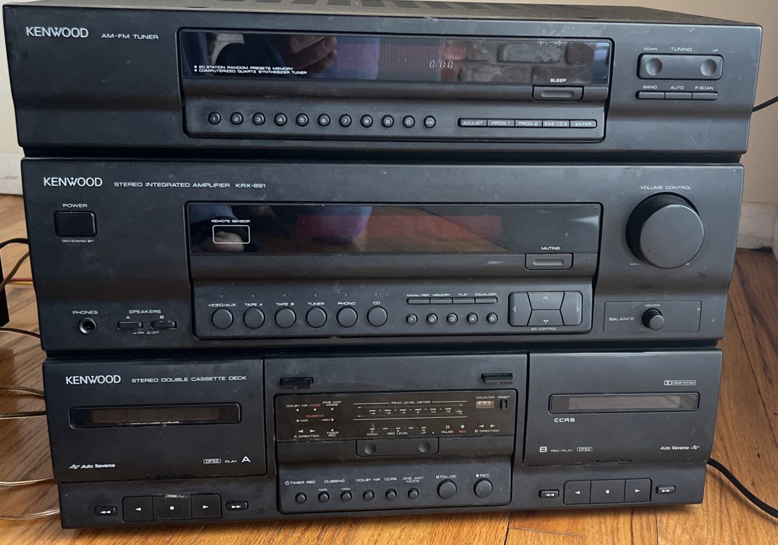 KENWOOD STEREO SYSTEM! RECEIVER AMPLIFIER DUAL TAPE DECK & CD PLAYER!! WOW!