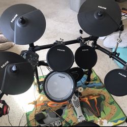 NUX DM5S Digital/Electric Drum Kit