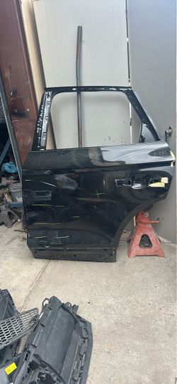 2019-2025 Audi SQ5 Q5 Rear Left Door Assembly OEM