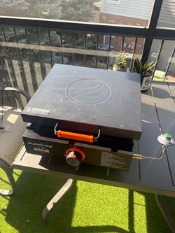 Blackstone Adventure Ready Tabletop Griddle