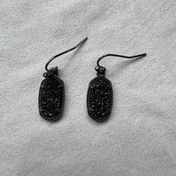 Lee Gunmetal Drop Earrings in Black Drusy