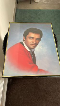 Portrait Hanging Portrait, Poster Size