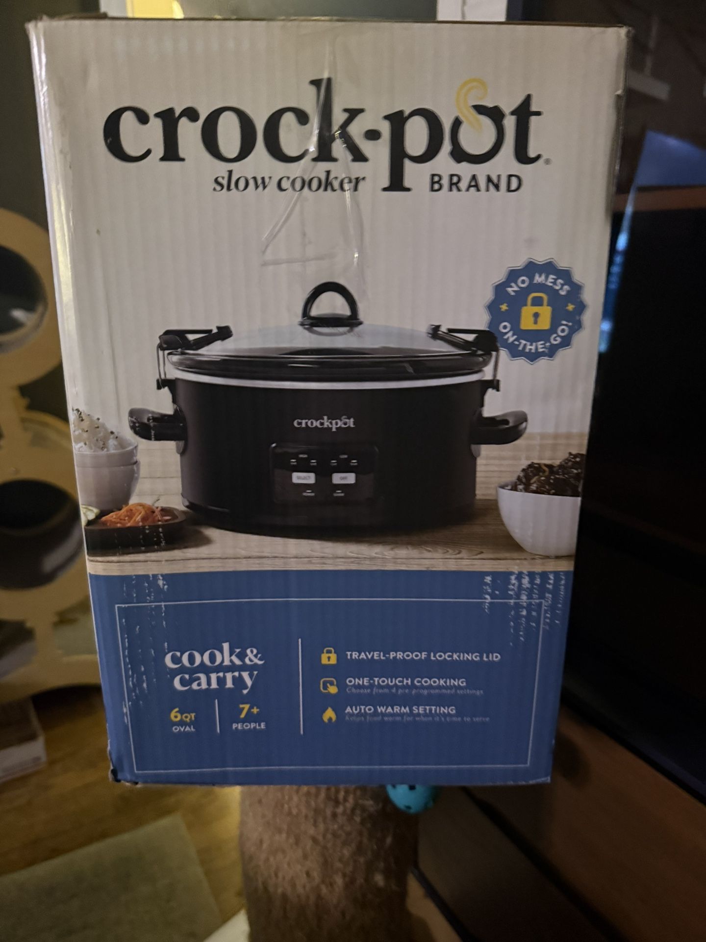 NEW in box: Large 6qt. Crock Pot- Designer 'Carry & Go' Digital. 1yr Warranty