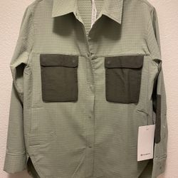Lululemon Grid Fleece Hiking Overshirt Women's Size 4 Color Green Style # W3FO3S New With Tags Currently Selling For $148