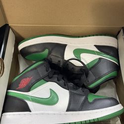 Air Jordan 1 Mid