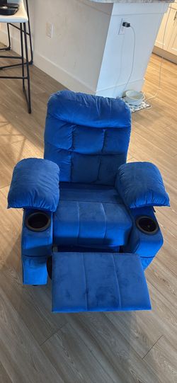 Kids mini recliner