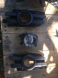 Mercedes GL Fog Light Parts