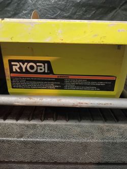 Ryobi wet 7" tile saw used$40