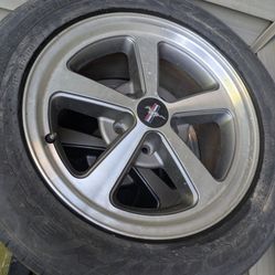 2003/2004 Mustang  Tires And Rims