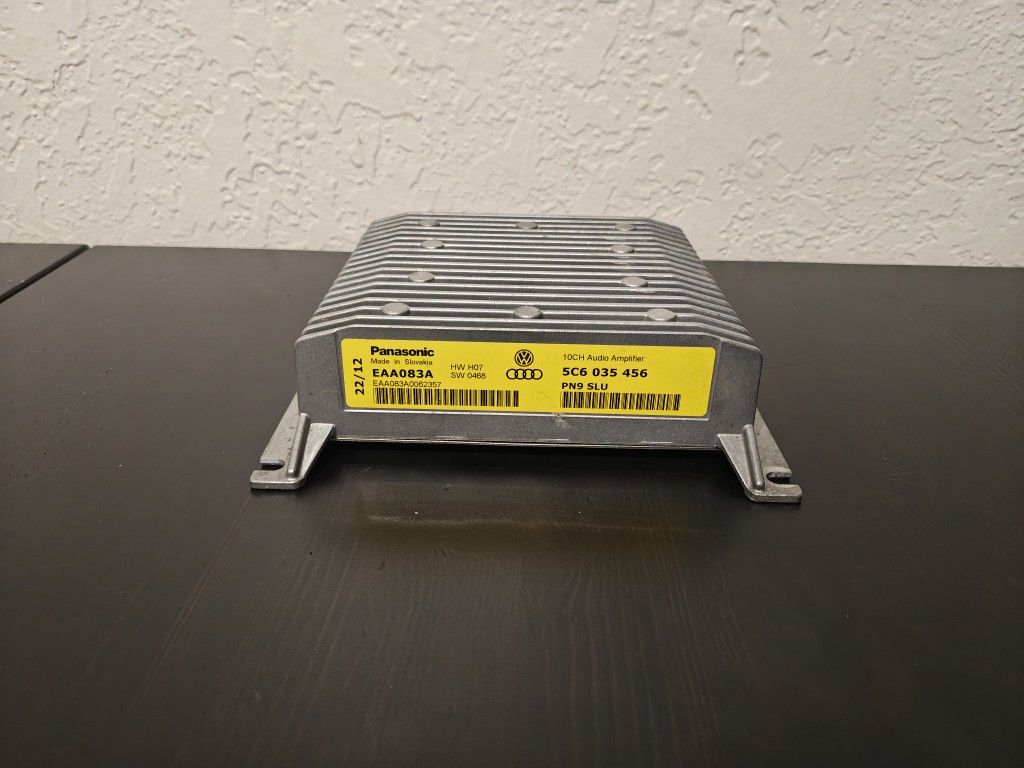 Volkswagen Audi Panasonic Amplifier 10 Channel 5C6 035 456