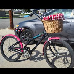 Nirve paul frank Ladies beach cruiser