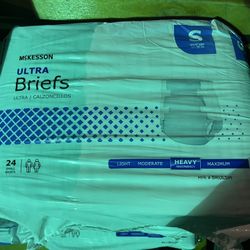 Ultra Briefs Pampers