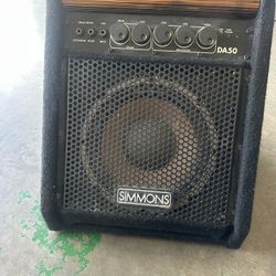 Simmons Speaker para Guitarras 