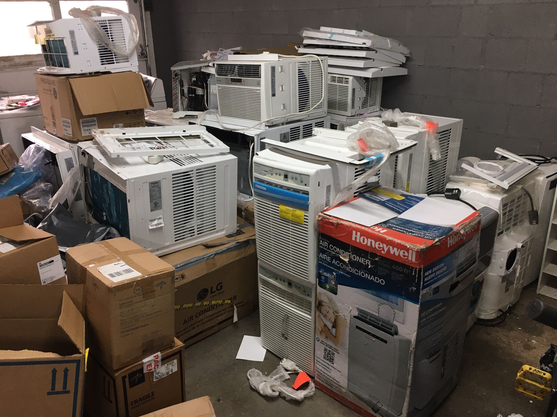 Free AC units (Air Conditioning A/C)
