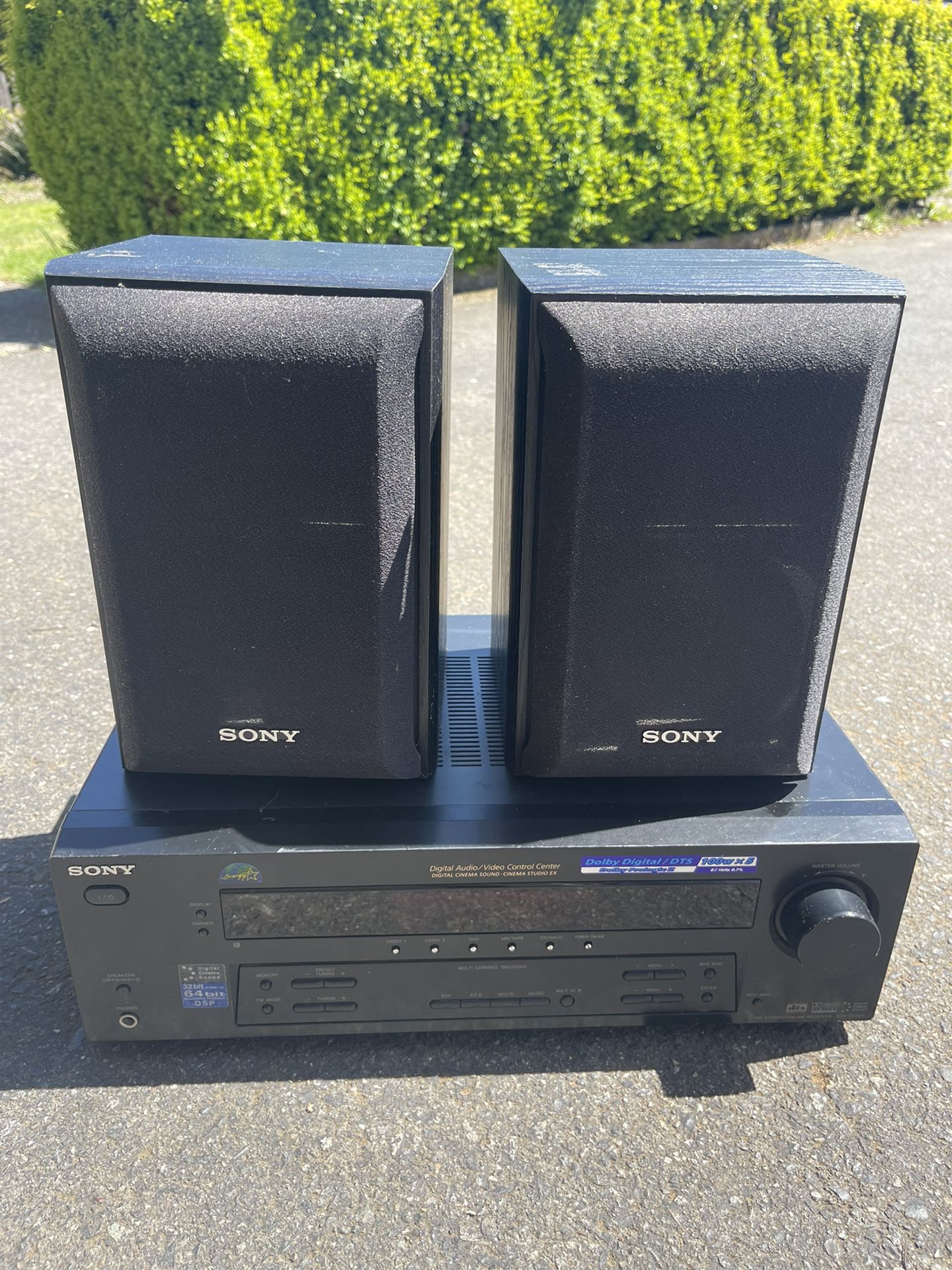 Sony Receiver w/speakers