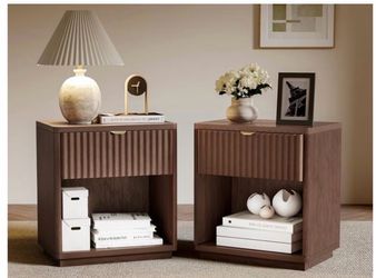 NEW Set of Nightstands!