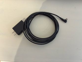 Oculus Quest VR Headset USB-C 3m charging cable and 15W power adapter