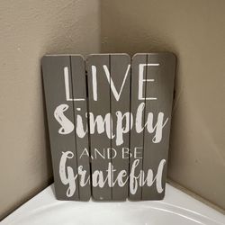 Wall Art- Farmhouse Style 