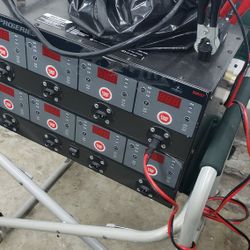 DSR 8 BANK BATTERY CHARGER  LOWRIDERS 