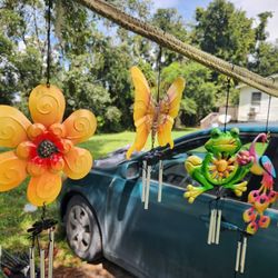 Wind Chimes & Yard Decor