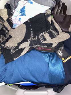 Women’s, men’s kids Clothing ! 