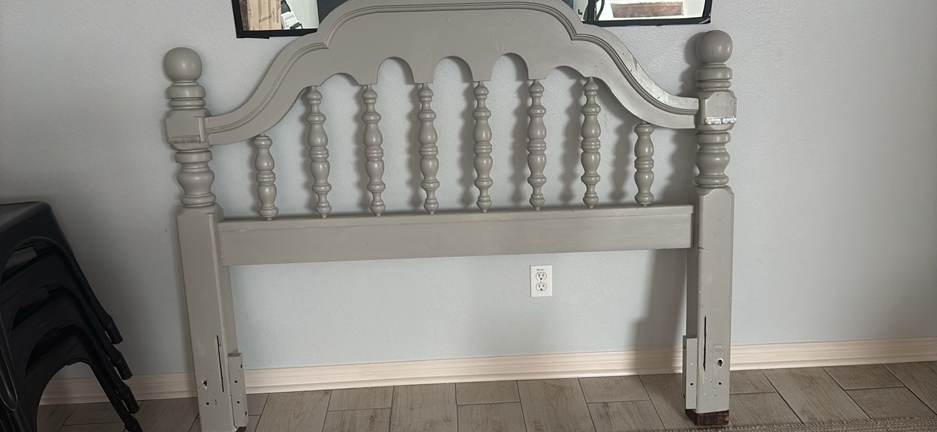 Back Board And Twin Mattress