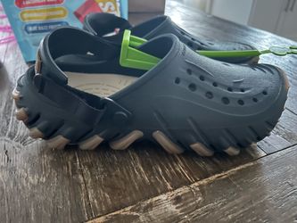 Crocs echo gum ro clogs