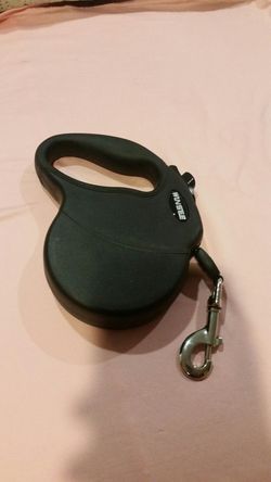 Retractable dog leash(16ft).