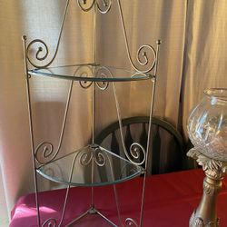 Repisa Esquinera Usada En Buenas Condiciones, Home Interiors…