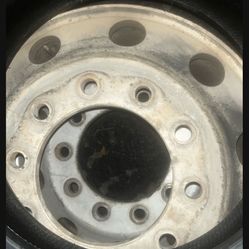 Semi truck or commercial vehicle aluminum rims 89 total