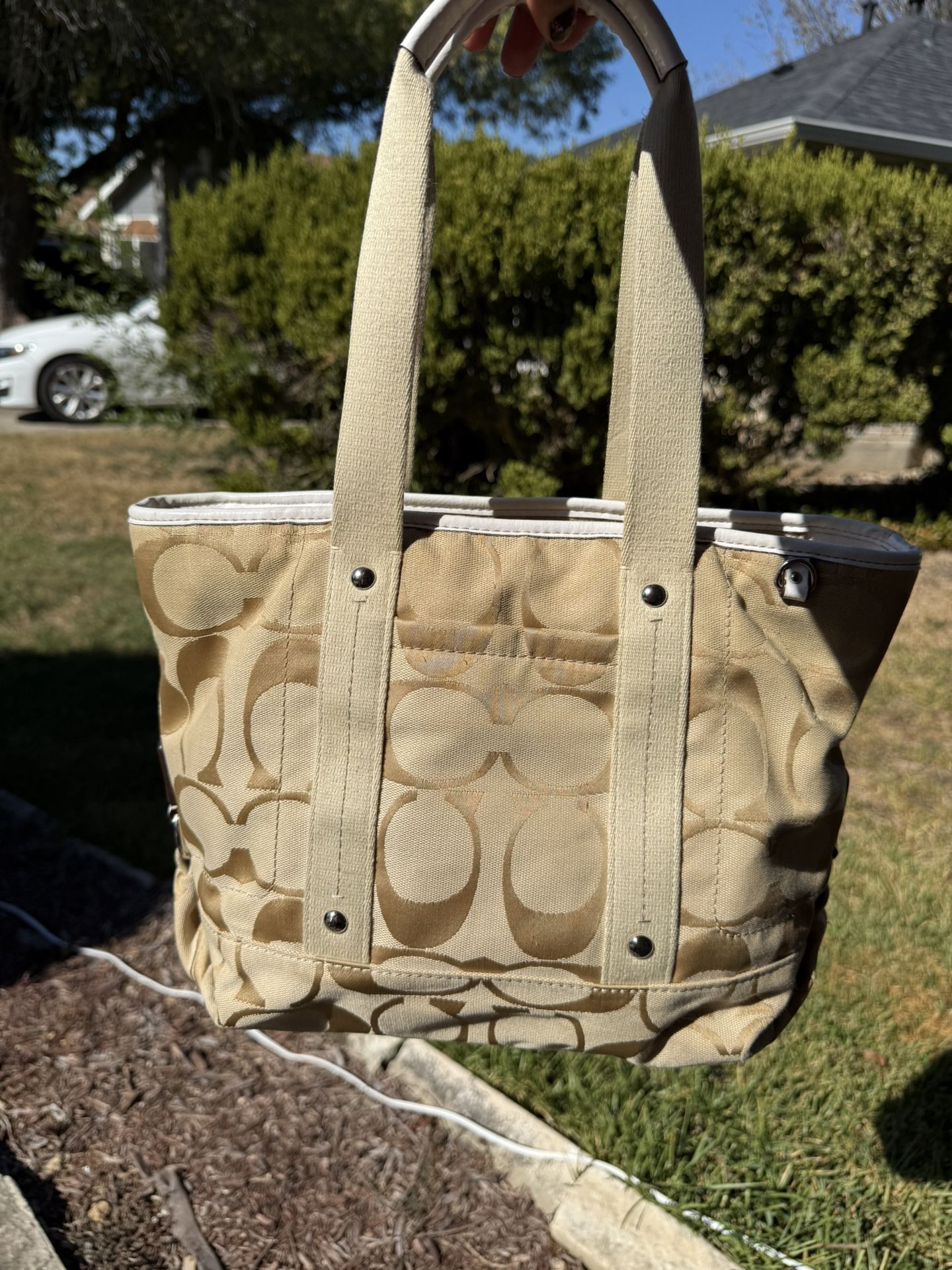 Coach Shoulder Purse Or Over The Shoulder