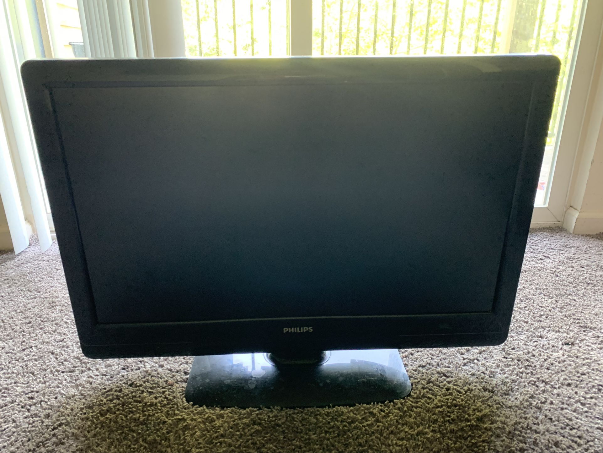 32 Inch TV