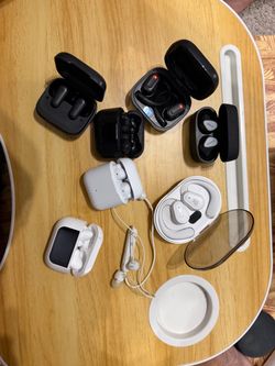 Mixed Lot of Wireless Earbuds - Sony, Jabra, Soundcore, and More