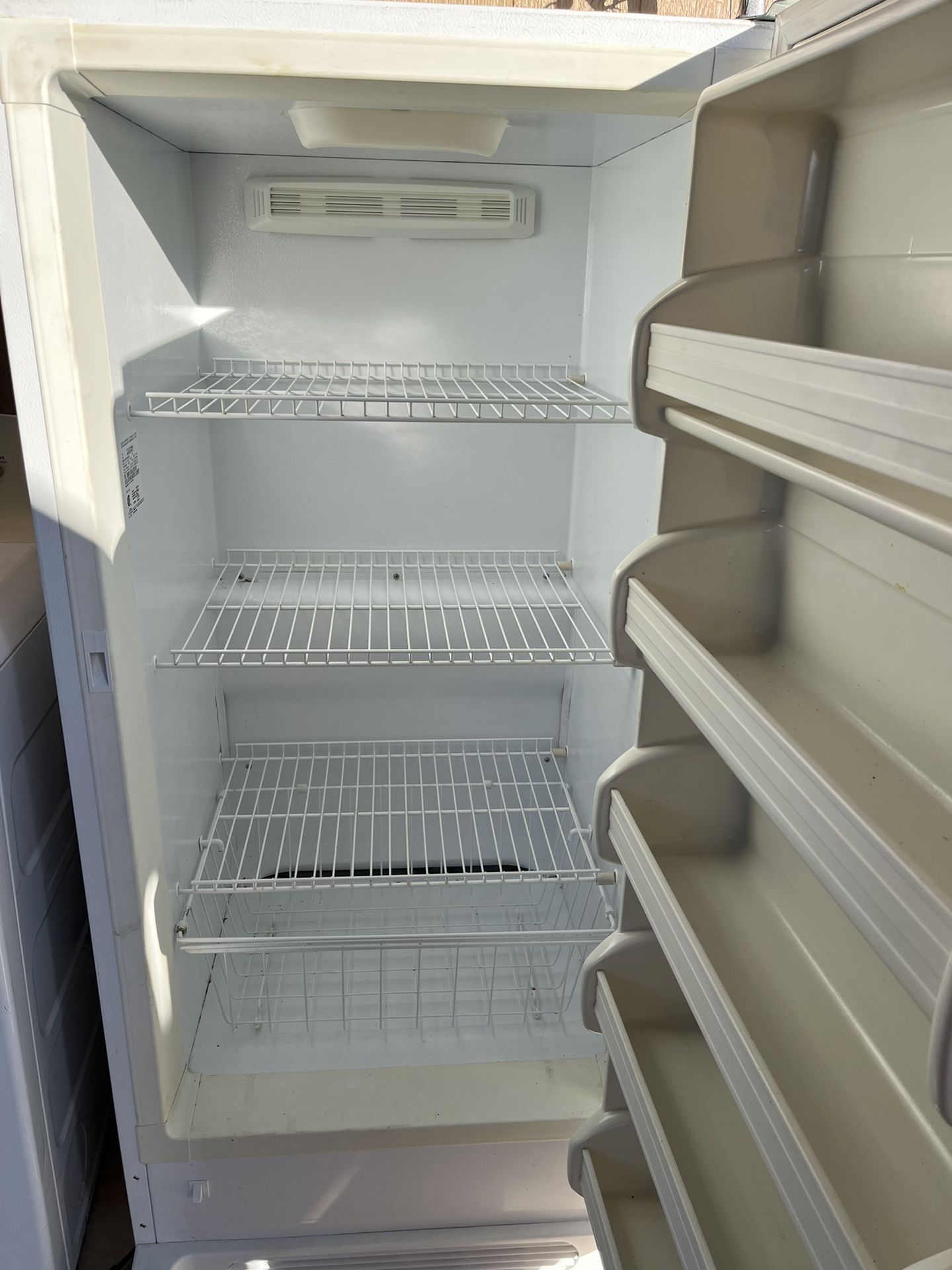 Upright Freezer for Sale in Tucson, AZ OfferUp