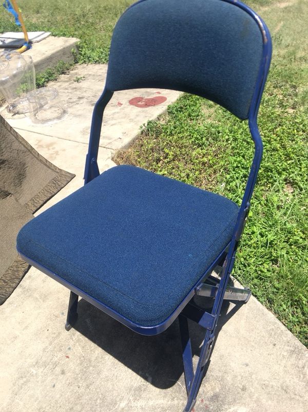 Padded Folding Chair Furniture In San Antonio Tx Offerup