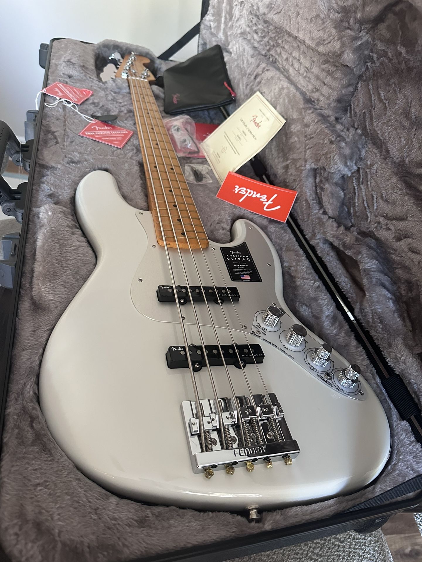 Fender American Ultra II Jazz Bass