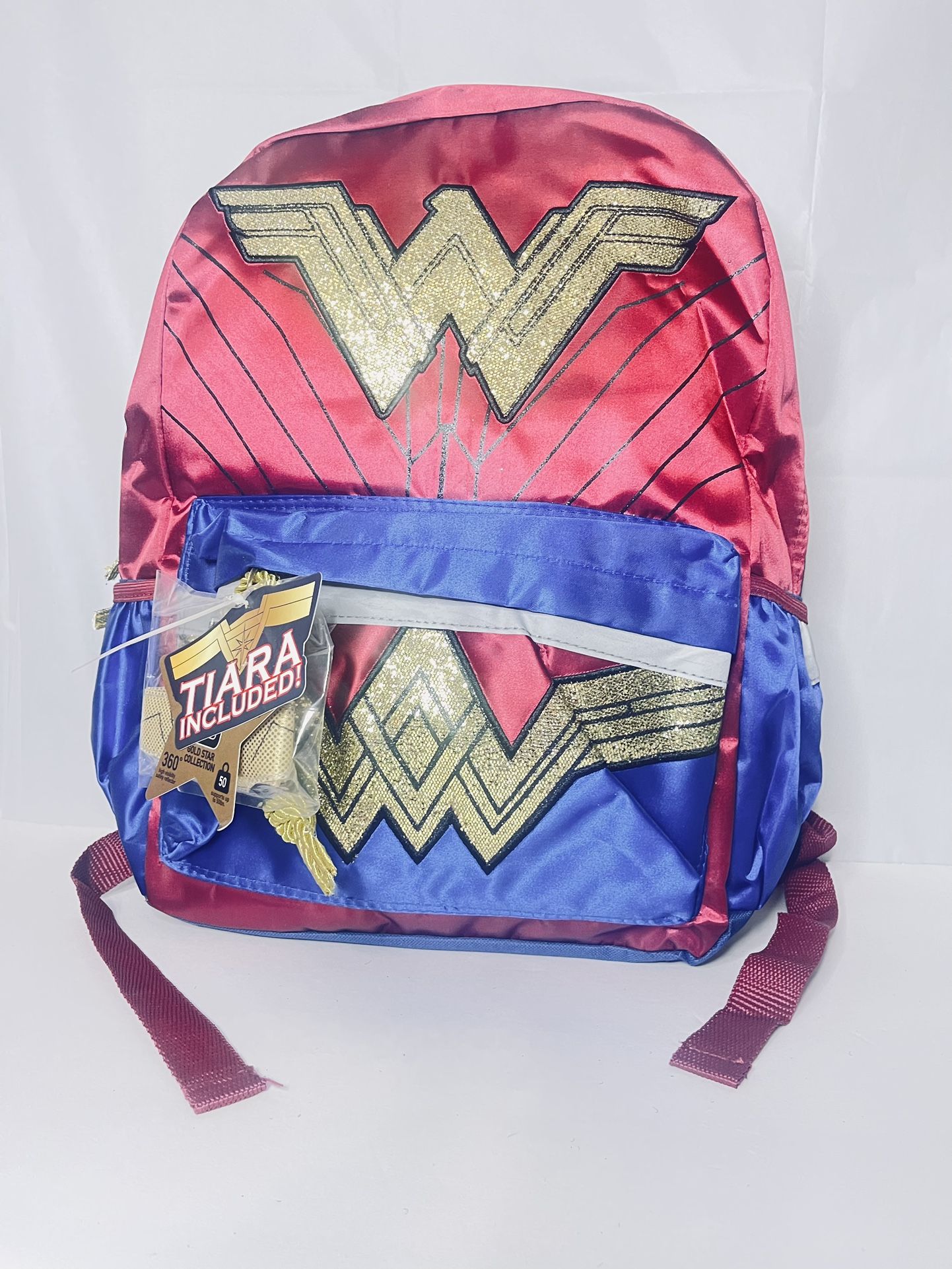 New Wonder Woman 16” Rare Back pack With Tiara Red Gold Rope zip collectible