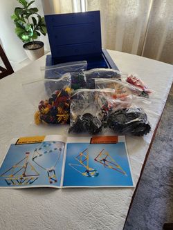 K'Nex building set